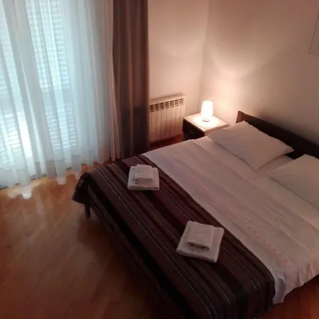 호텔 Sobe Tonica 크르크