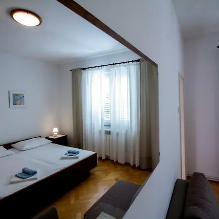 Apartment Na Broju3