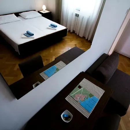 Pensionat Apartment Na Broju3 Krk Town